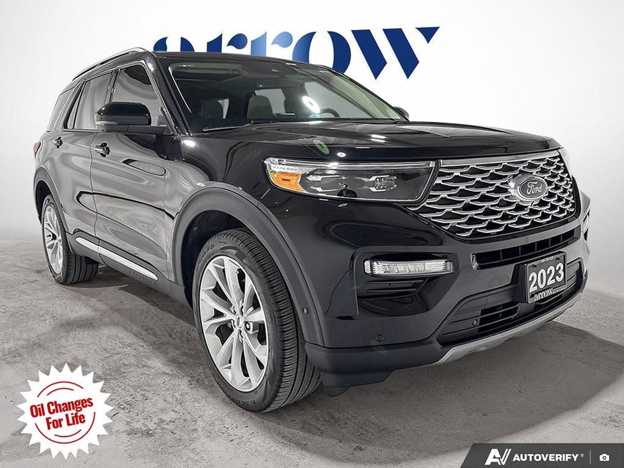 2023 Ford Explorer Platinum 4WD Photo