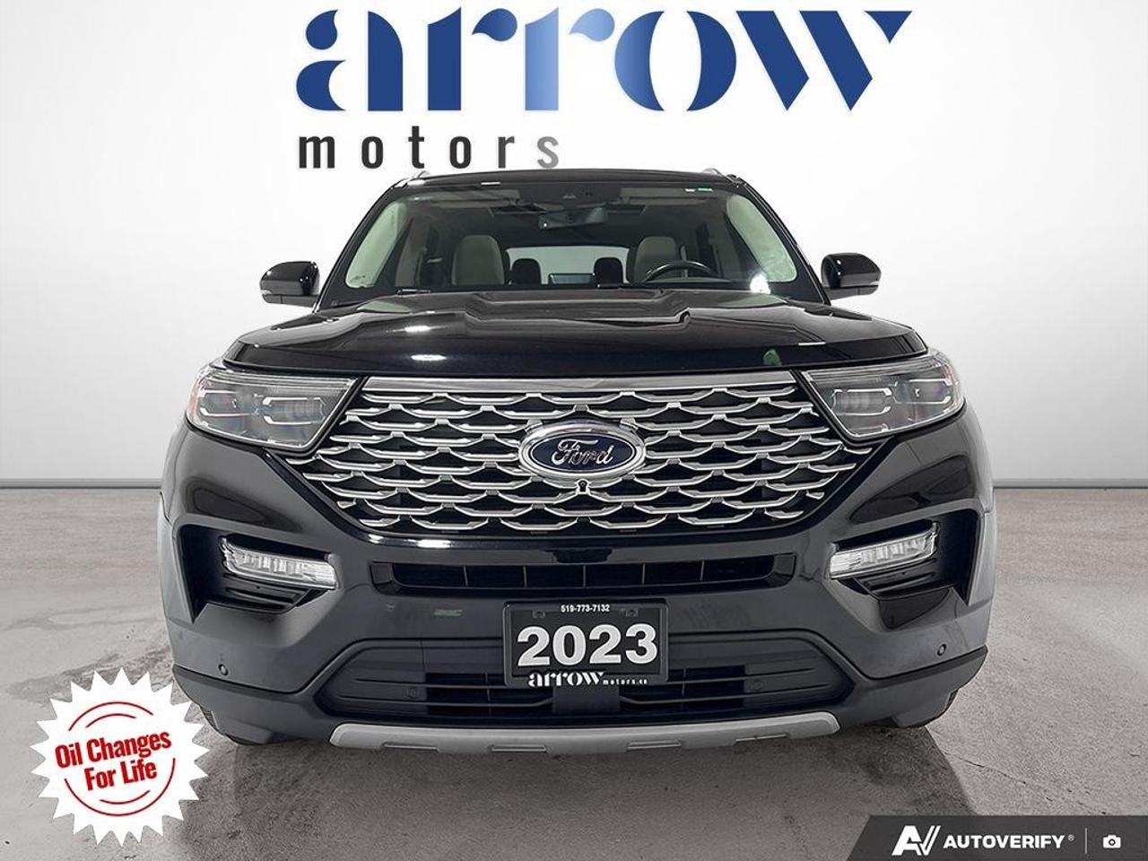 2023 Ford Explorer Platinum 4WD Photo