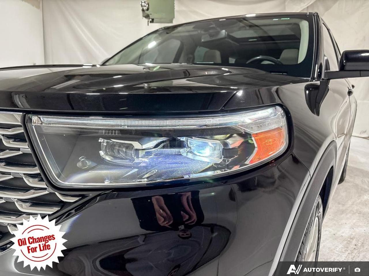 2023 Ford Explorer Platinum 4WD Photo