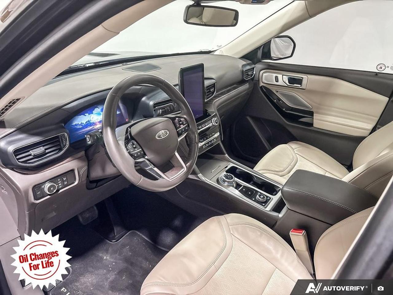 2023 Ford Explorer Platinum 4WD Photo