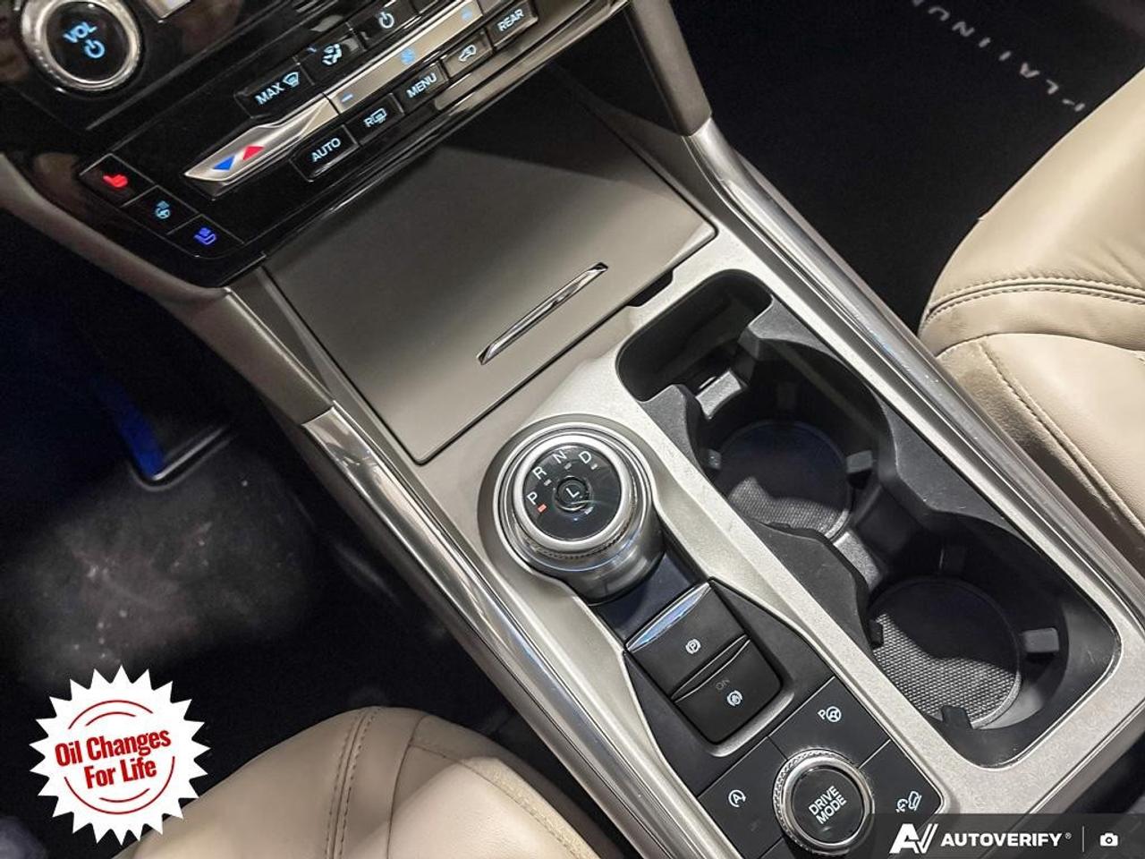 2023 Ford Explorer Platinum 4WD Photo