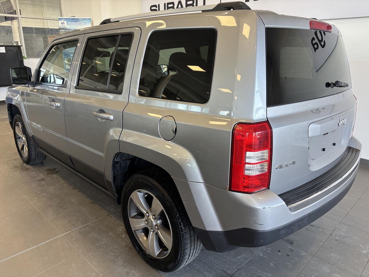 2016 Jeep Patriot 4WD   HIGH ALTITUDE   LOW KM   SOLD ASIS   SUNROOF Photo