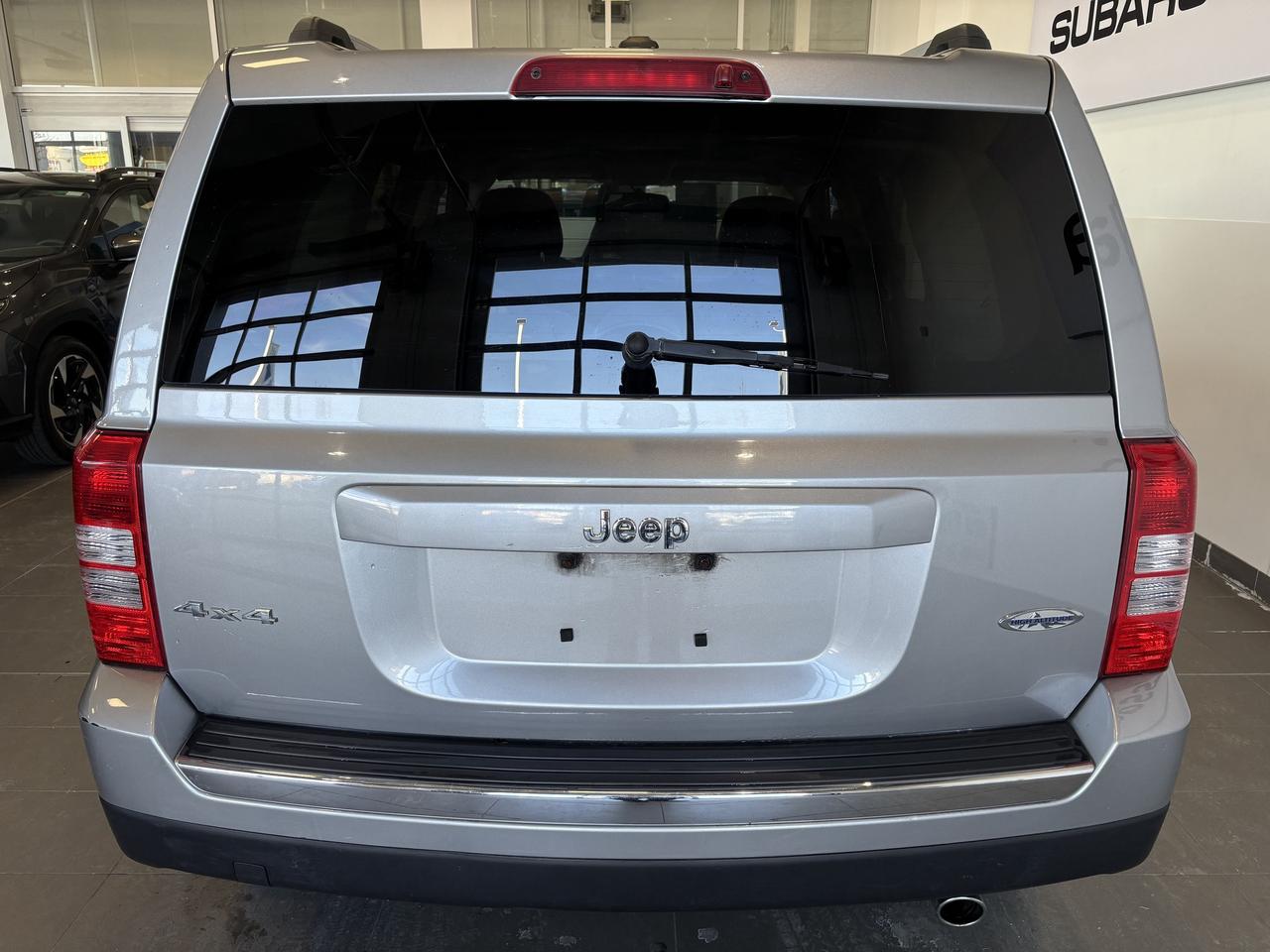 2016 Jeep Patriot 4WD   HIGH ALTITUDE   LOW KM   SOLD ASIS   SUNROOF Photo