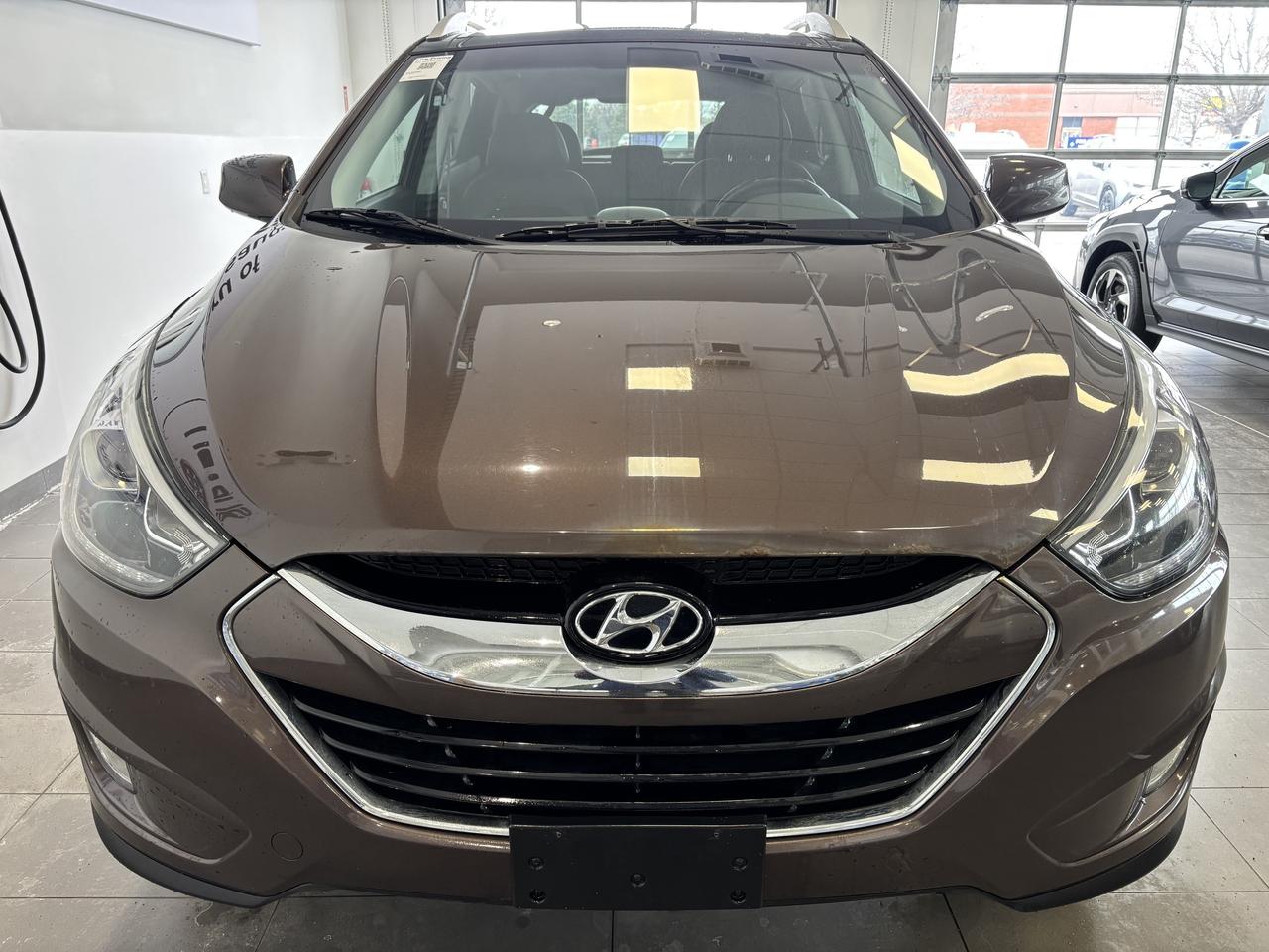 2014 Hyundai Tucson GLS   CLEAN CARFAX   LOW KM   SOLD AS-IS   SUNROOF Photo