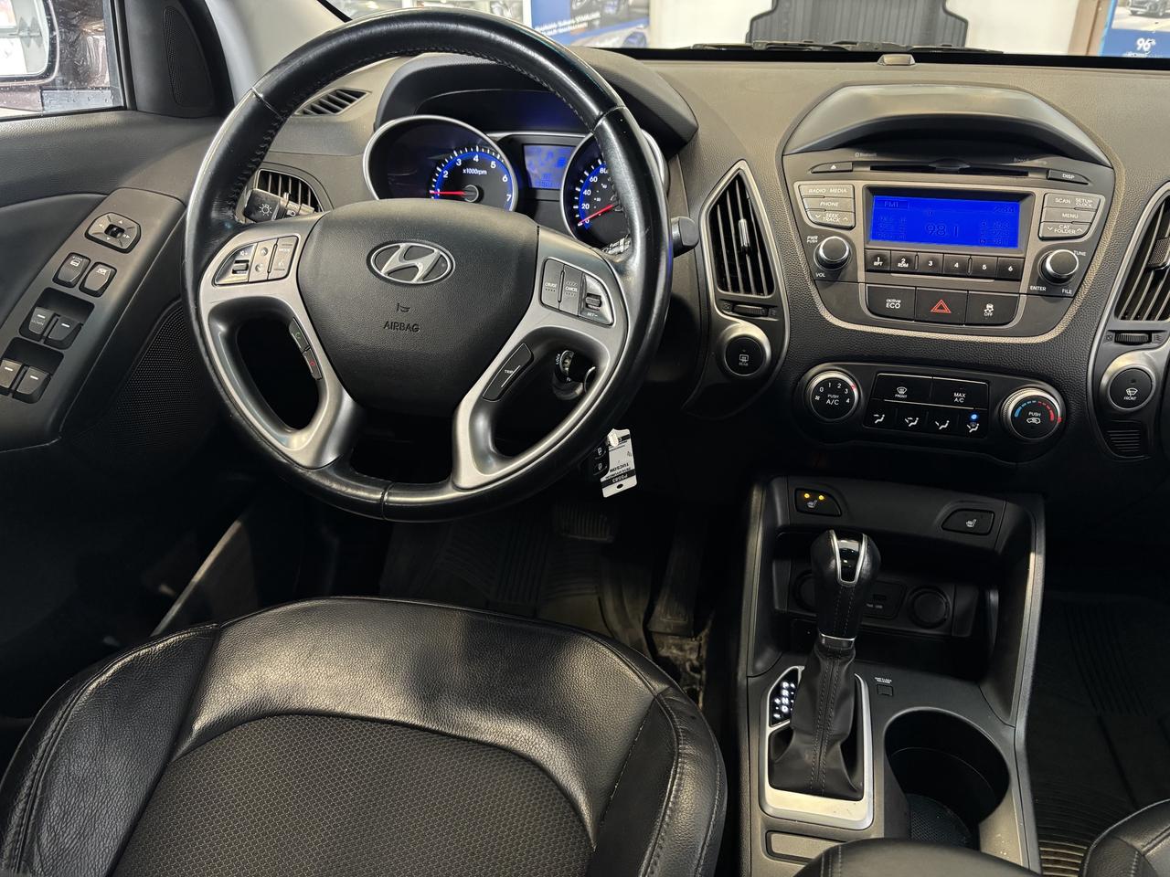 2014 Hyundai Tucson GLS   CLEAN CARFAX   LOW KM   SOLD AS-IS   SUNROOF Photo