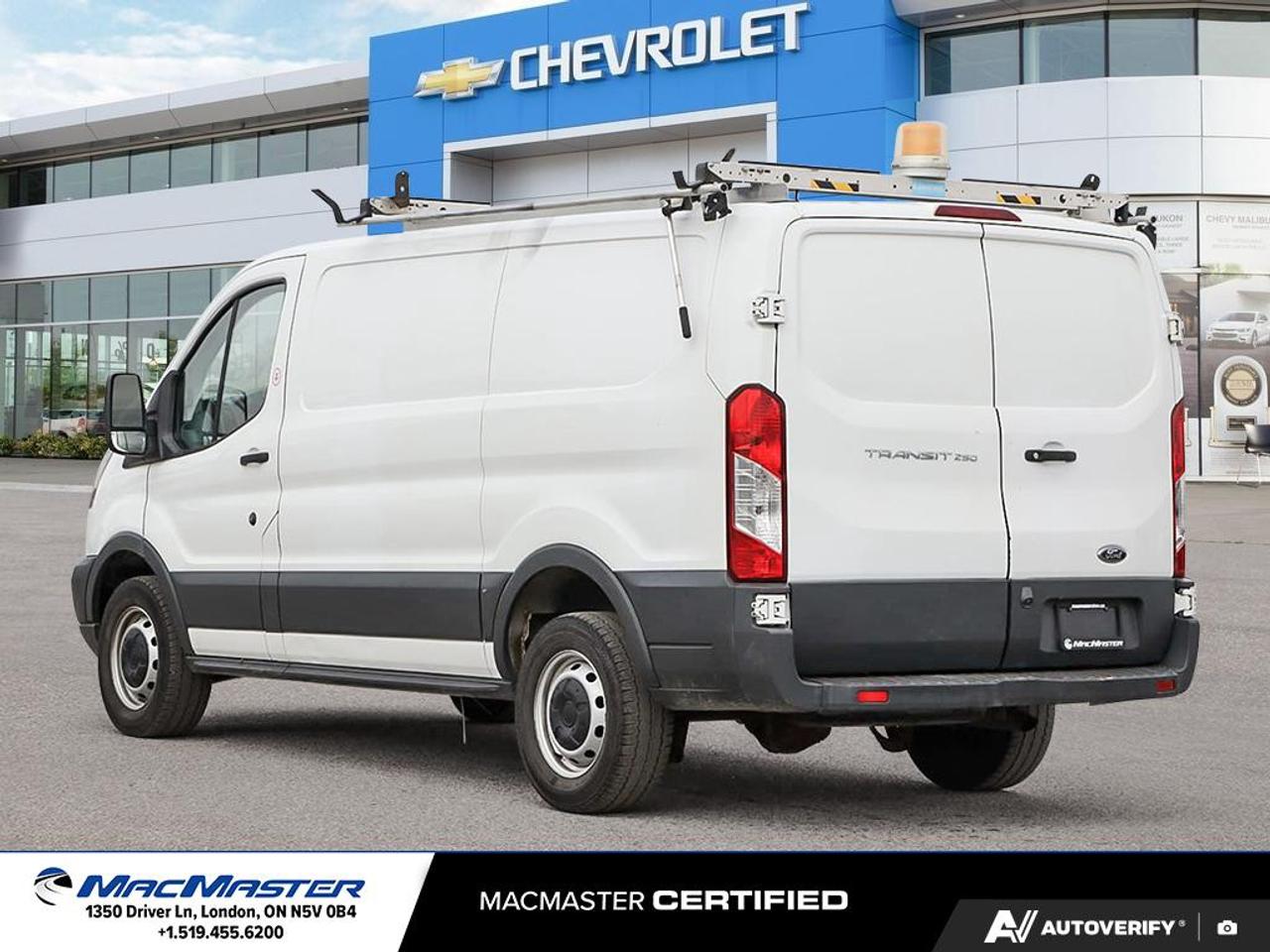 2018 Ford Transit-250 Base w/60/40 Pass-Side Cargo Doors Low Roof Cargo Van 129.9 in. WB Photo