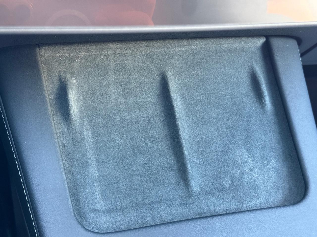 2024 Tesla Model Y STANDARD RANGE   NO ACCIDENT Photo