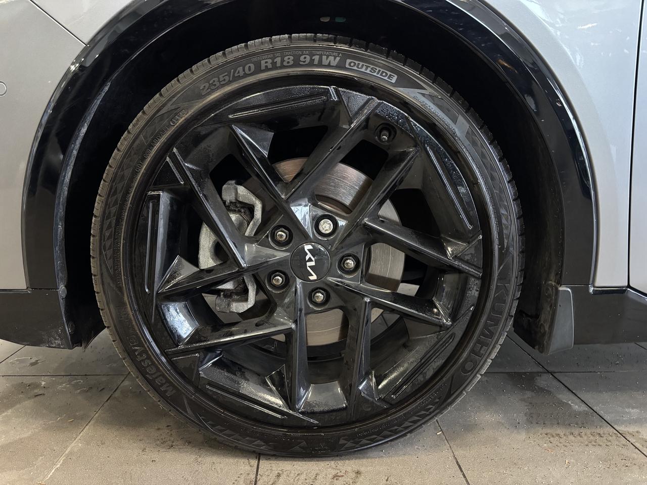 2025 Kia K4 GT   TURBO   LIMITED   2 SET RIM/TIRE   SUNROOF Photo