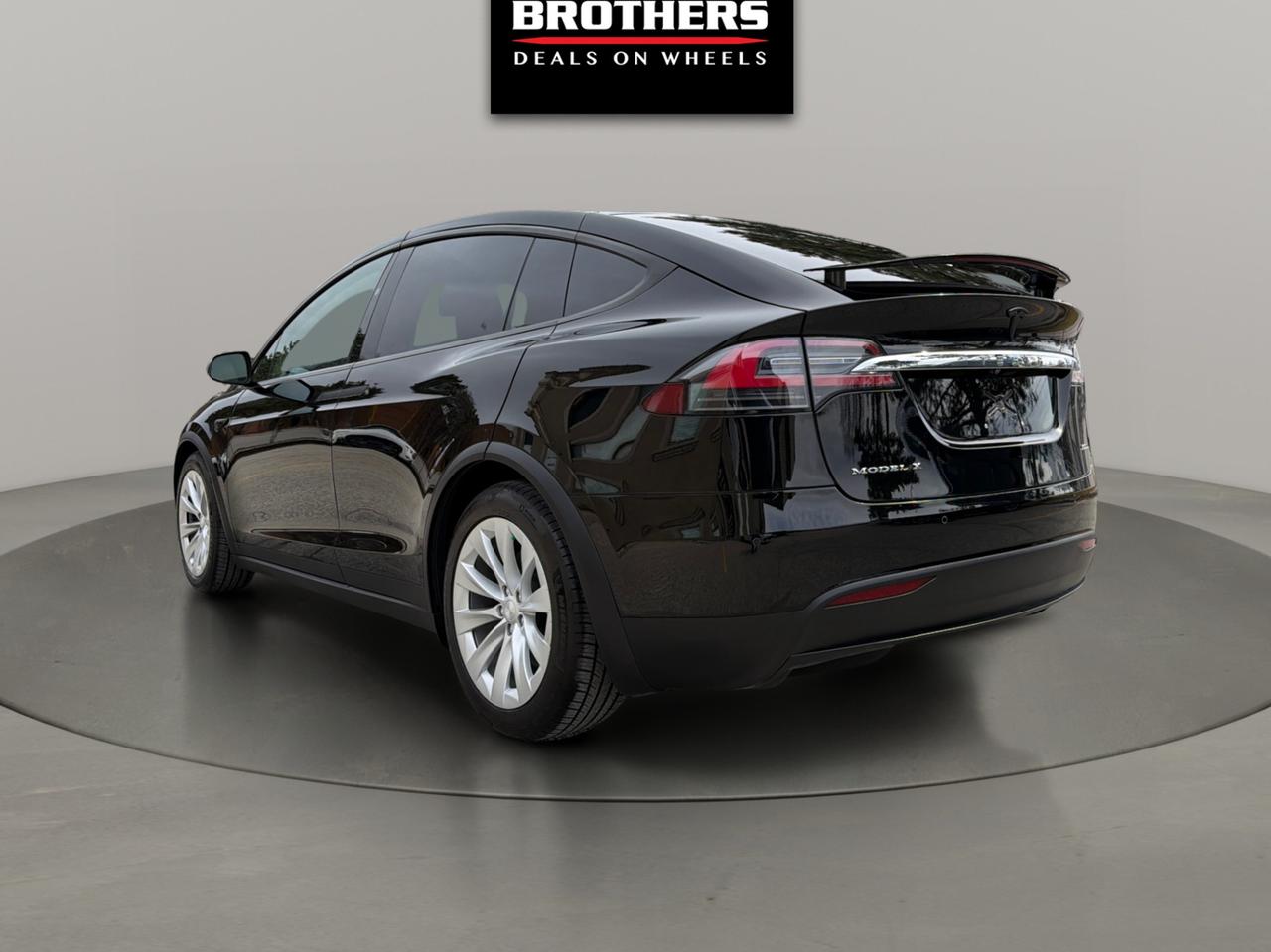 2019 Tesla Model X 100D AWD 7Passenger NoAccidents Photo