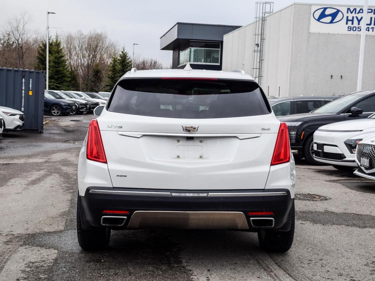 2017 Cadillac XT5 PLATIMNUM AWD   Full Service Records, Safety Certi Photo