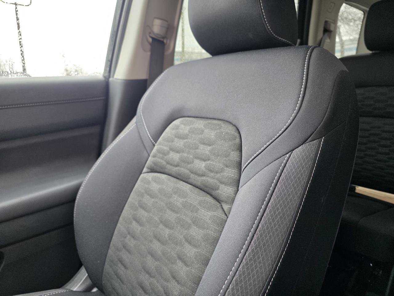 2025 Nissan Pathfinder S AWD | Apple Car Play | Android Auto | 3 Row | Photo