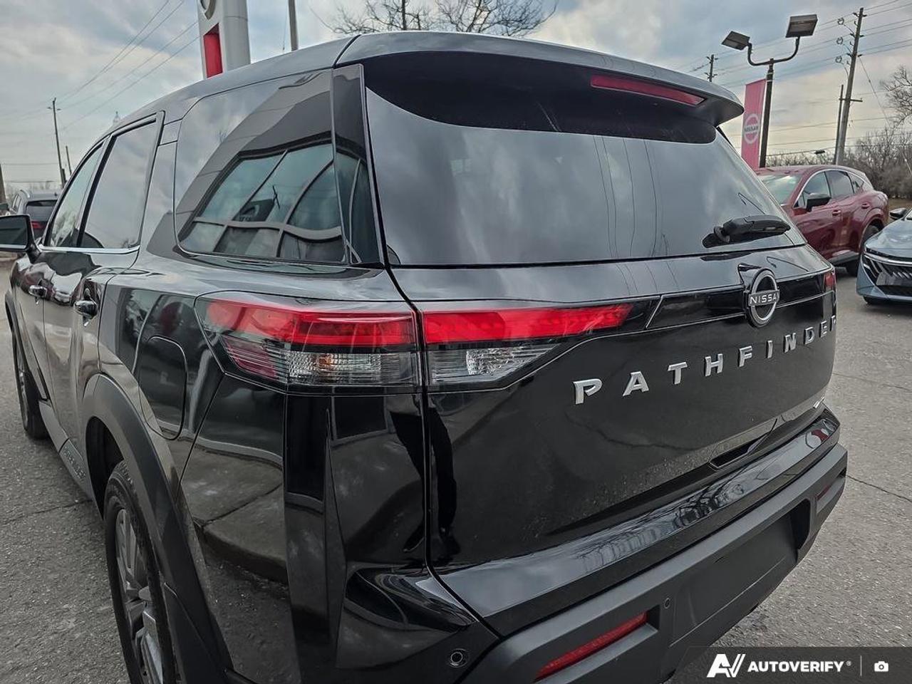 2025 Nissan Pathfinder S AWD | Apple Car Play | Android Auto | 7 Passenger | Photo