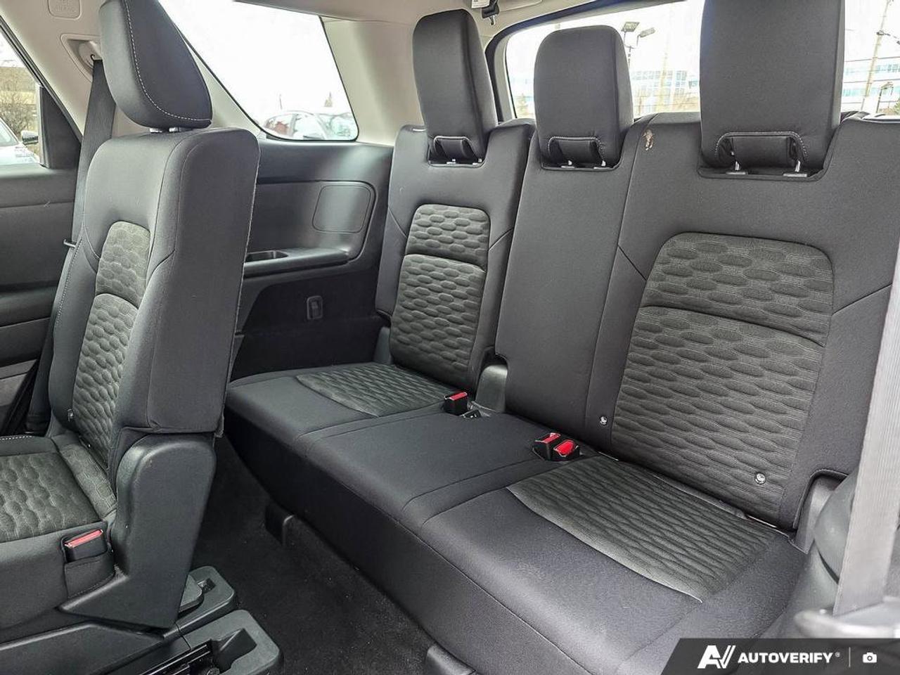 2025 Nissan Pathfinder S AWD | Apple Car Play | Android Auto | 7 Passenger | Photo