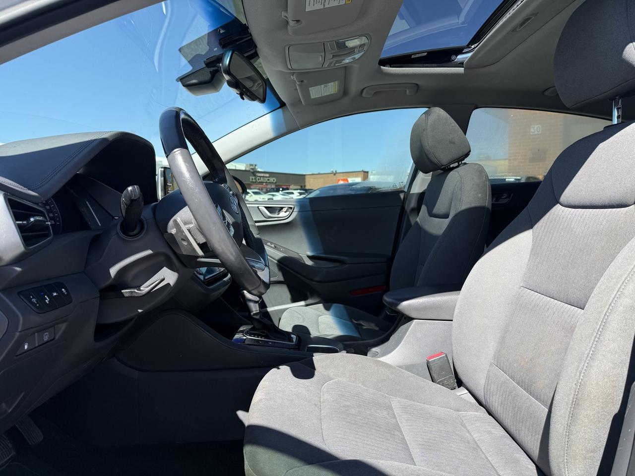 2020 Hyundai Ioniq Hybrid HYBRID l Preferred l 1.6L l 4Cyl l Carplay l Rcam Photo