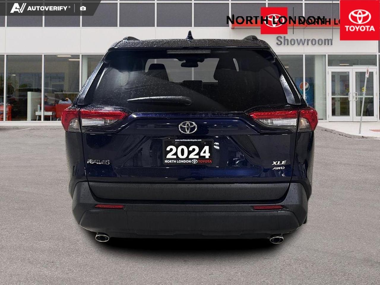 2024 Toyota RAV4 XLE 4dr All-wheel Drive Photo4