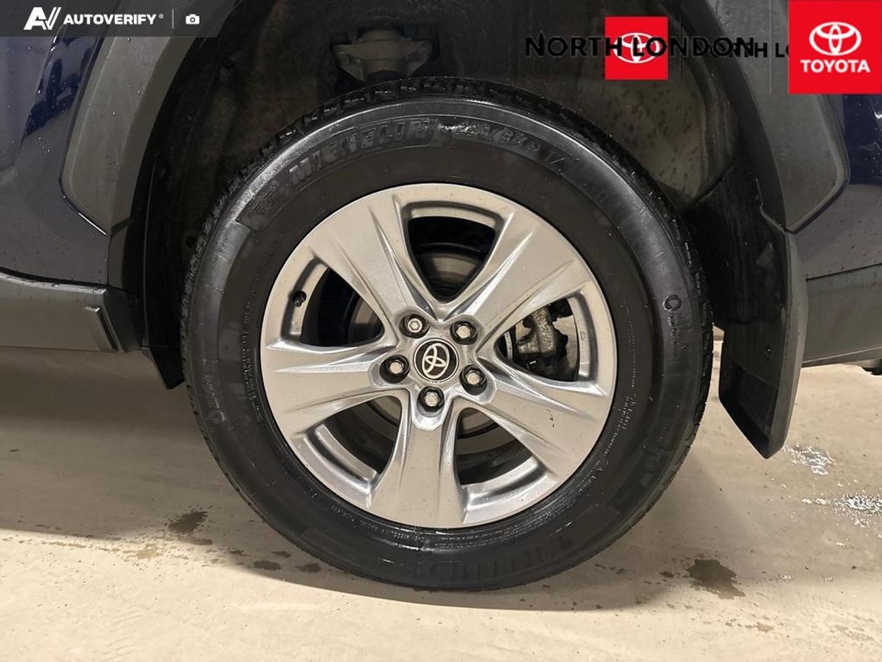 2024 Toyota RAV4 XLE 4dr All-wheel Drive Photo