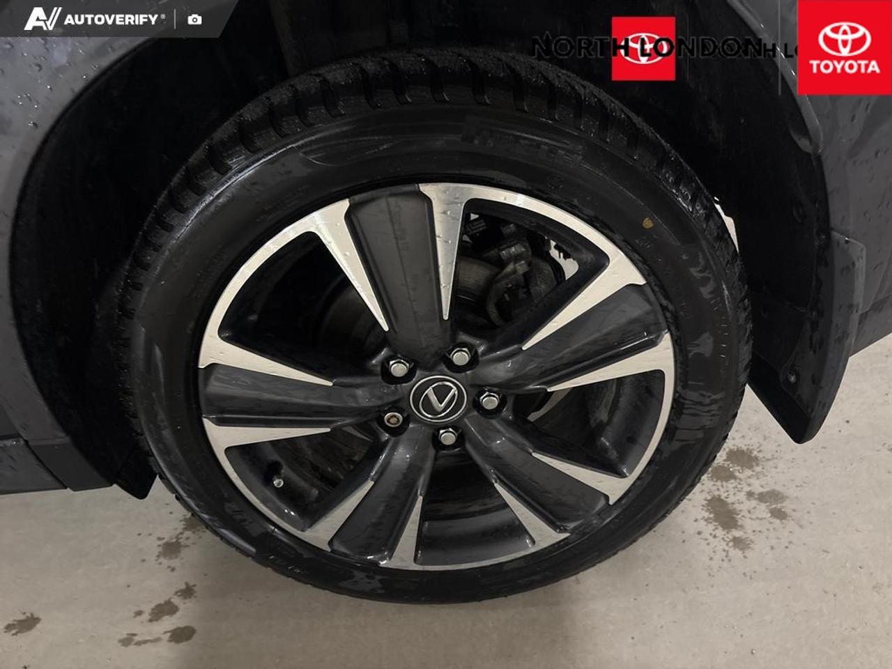 2025 Lexus UX 300H Base 4dr All-Wheel Drive Photo