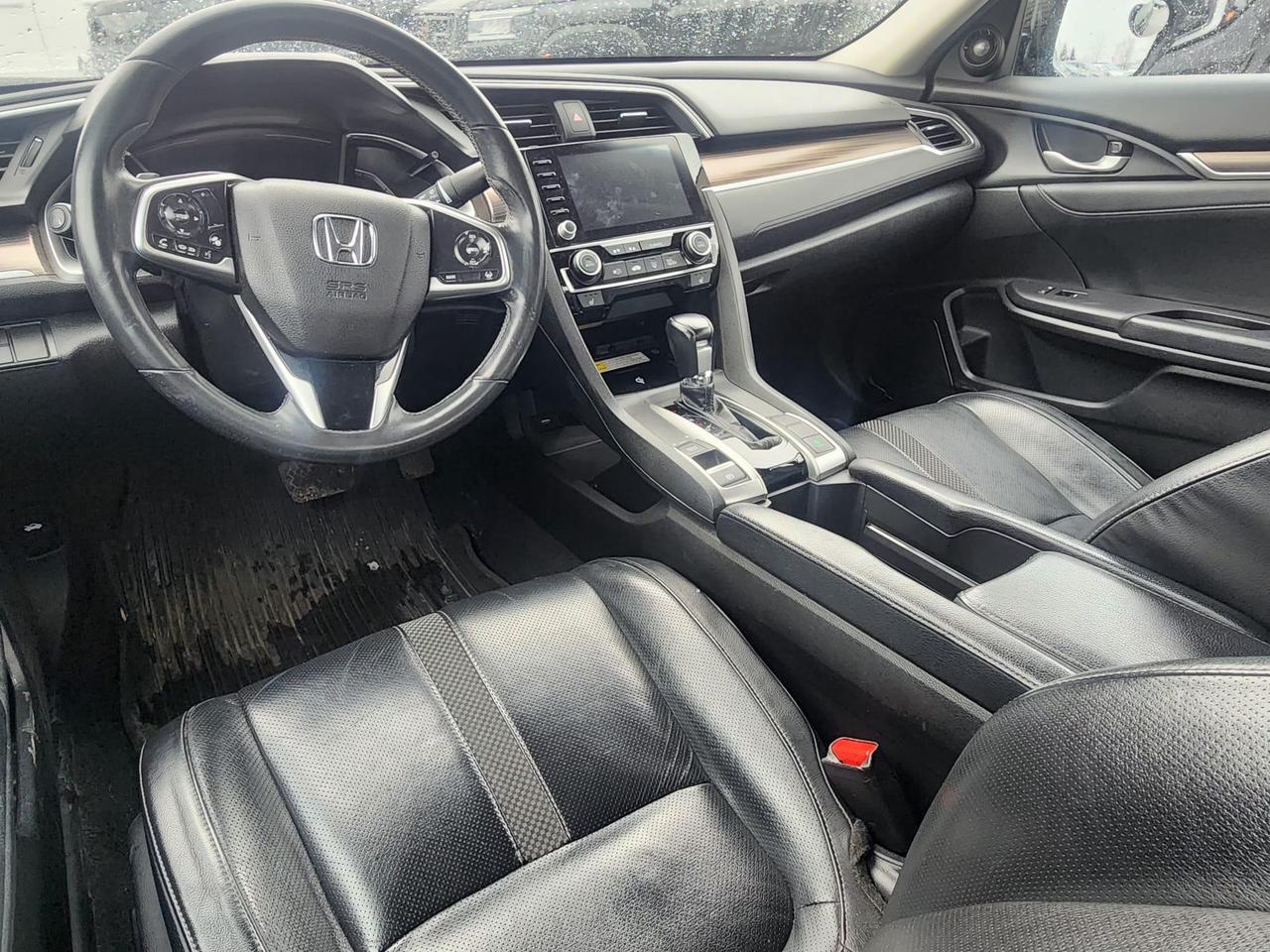 2019 Honda Civic Touring (CVT) 4dr Sedan Photo