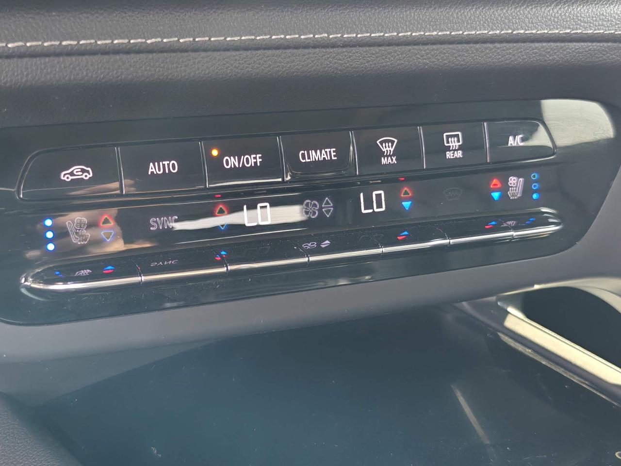 2023 Buick Envision Avenir All-Wheel Drive Photo