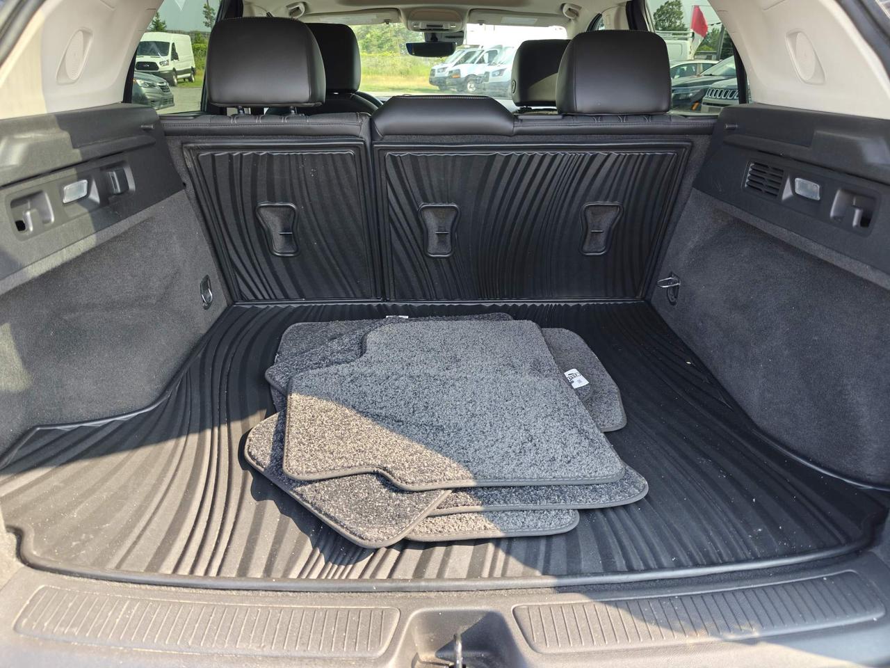 2023 Buick Envision Avenir All-Wheel Drive Photo