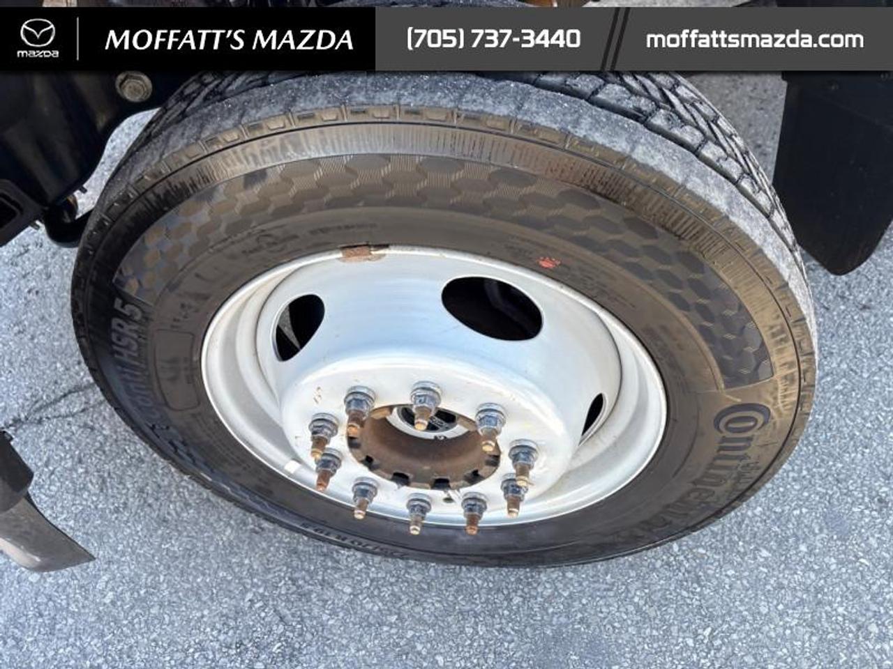 2023 Ford SUPER DUTY F-550 DRW XL Photo