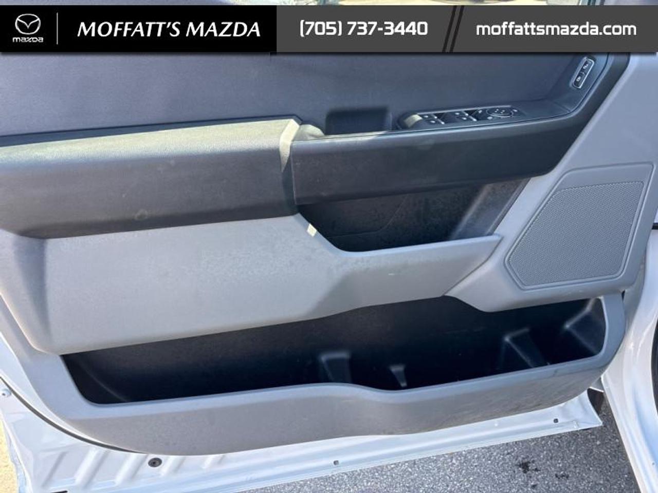 2023 Ford SUPER DUTY F-550 DRW XL Photo