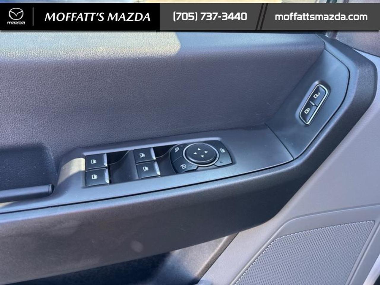 2023 Ford SUPER DUTY F-550 DRW XL Photo