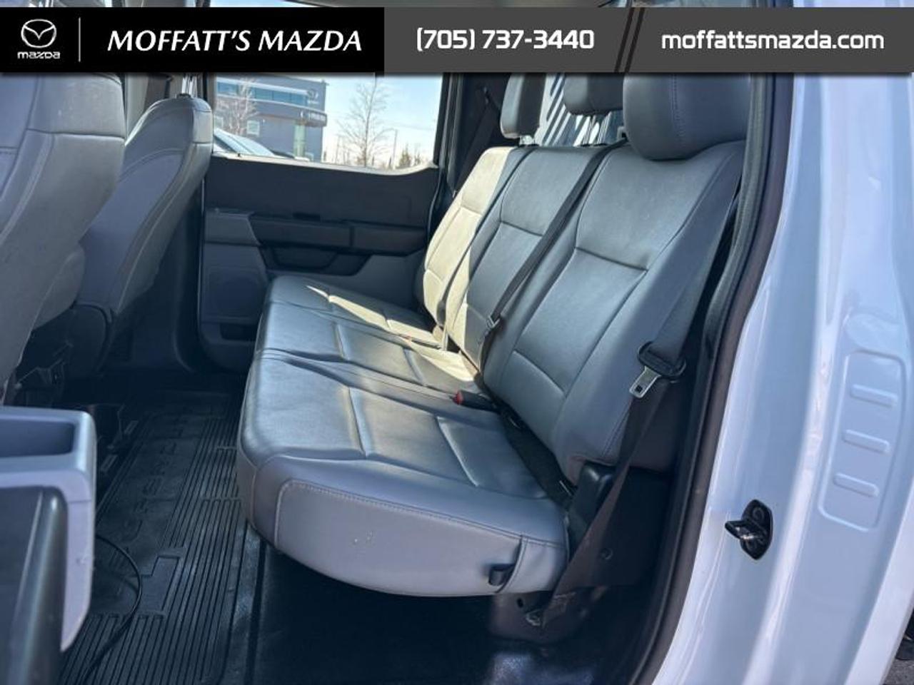 2023 Ford SUPER DUTY F-550 DRW XL Photo