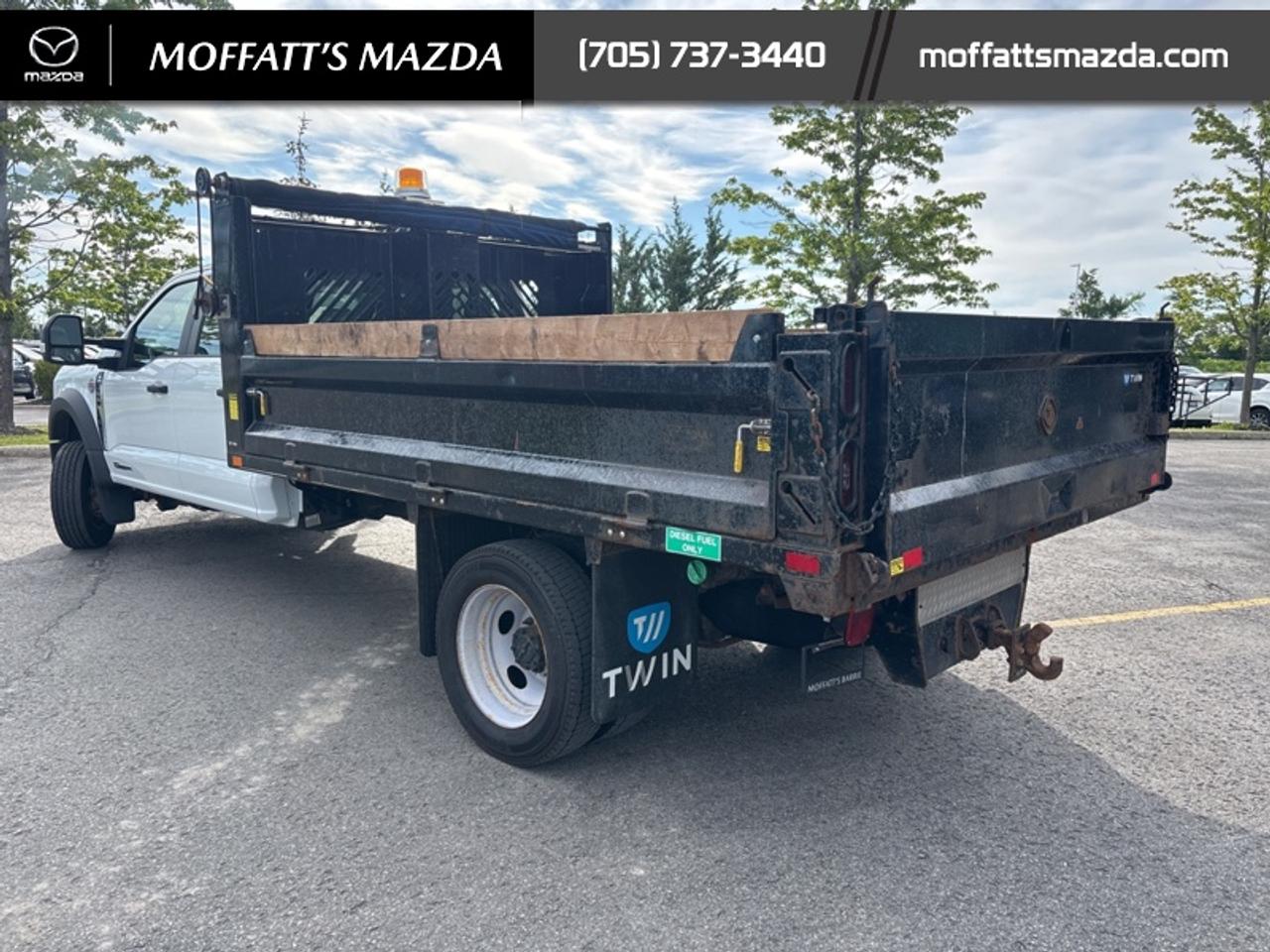 2023 Ford SUPER DUTY F-550 DRW XL Photo
