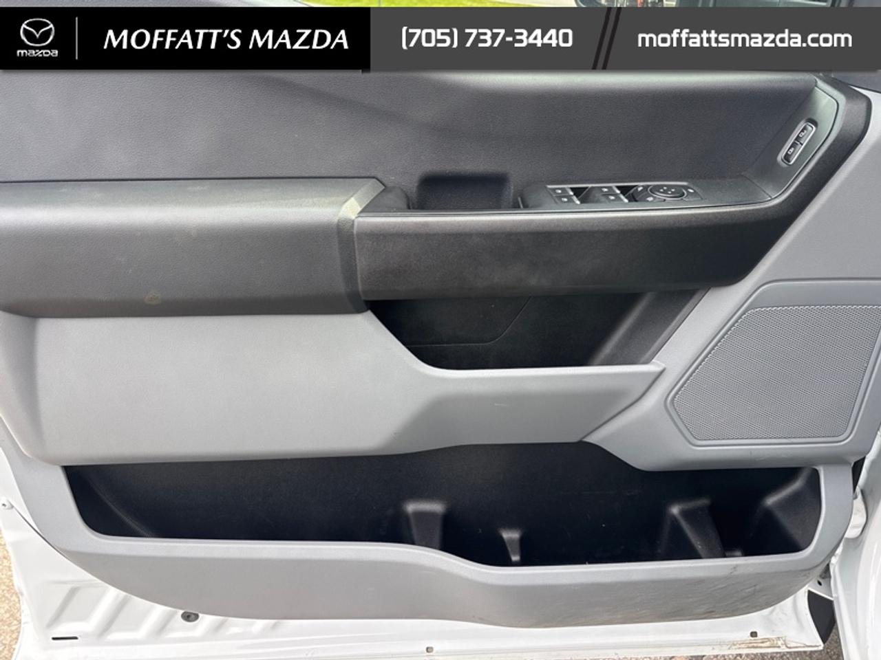 2023 Ford SUPER DUTY F-550 DRW XL Photo