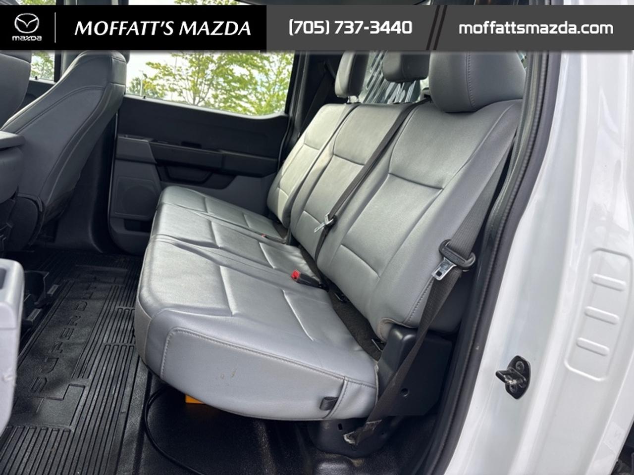 2023 Ford SUPER DUTY F-550 DRW XL Photo
