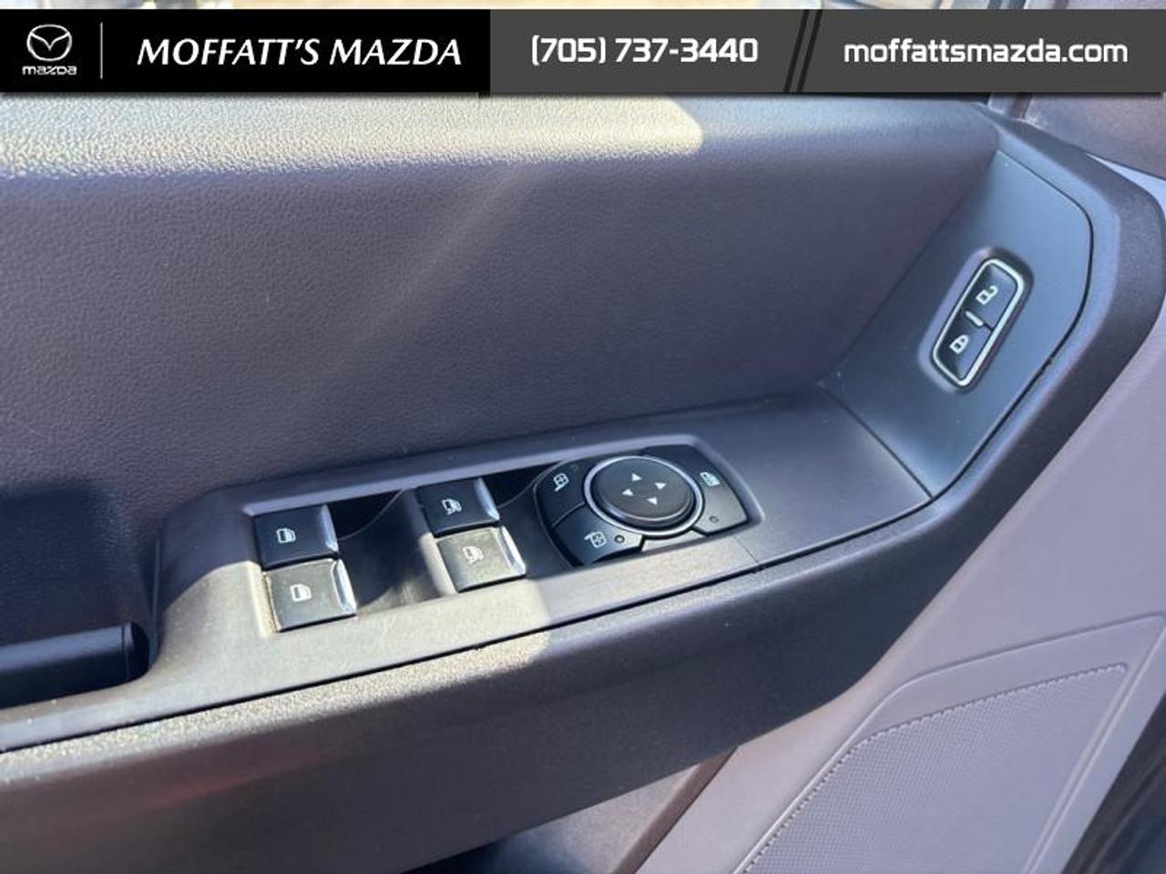 2023 Ford SUPER DUTY F-550 DRW XL Photo