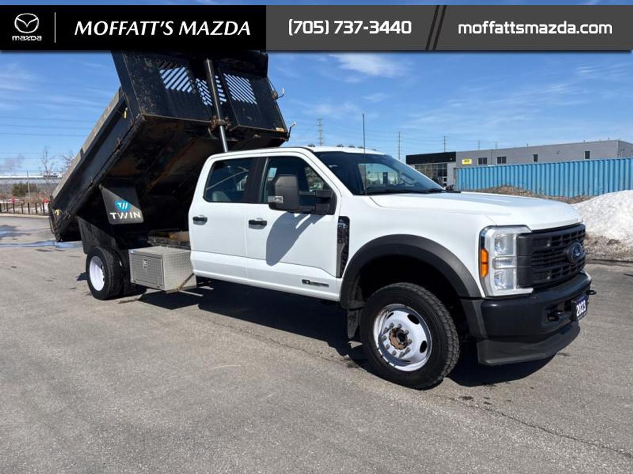 2023 Ford SUPER DUTY F-550 DRW XL Photo