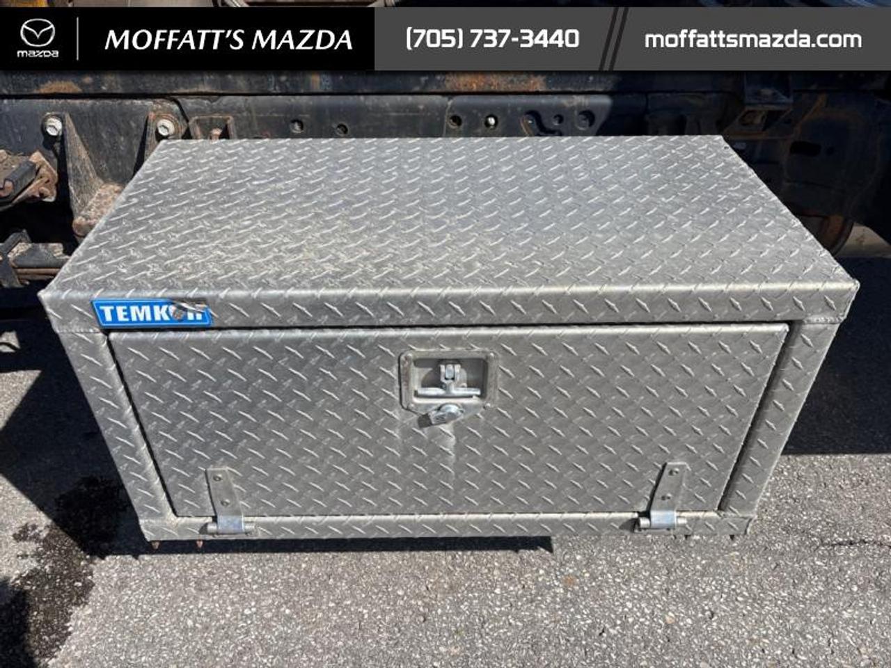 2023 Ford SUPER DUTY F-550 DRW XL Photo