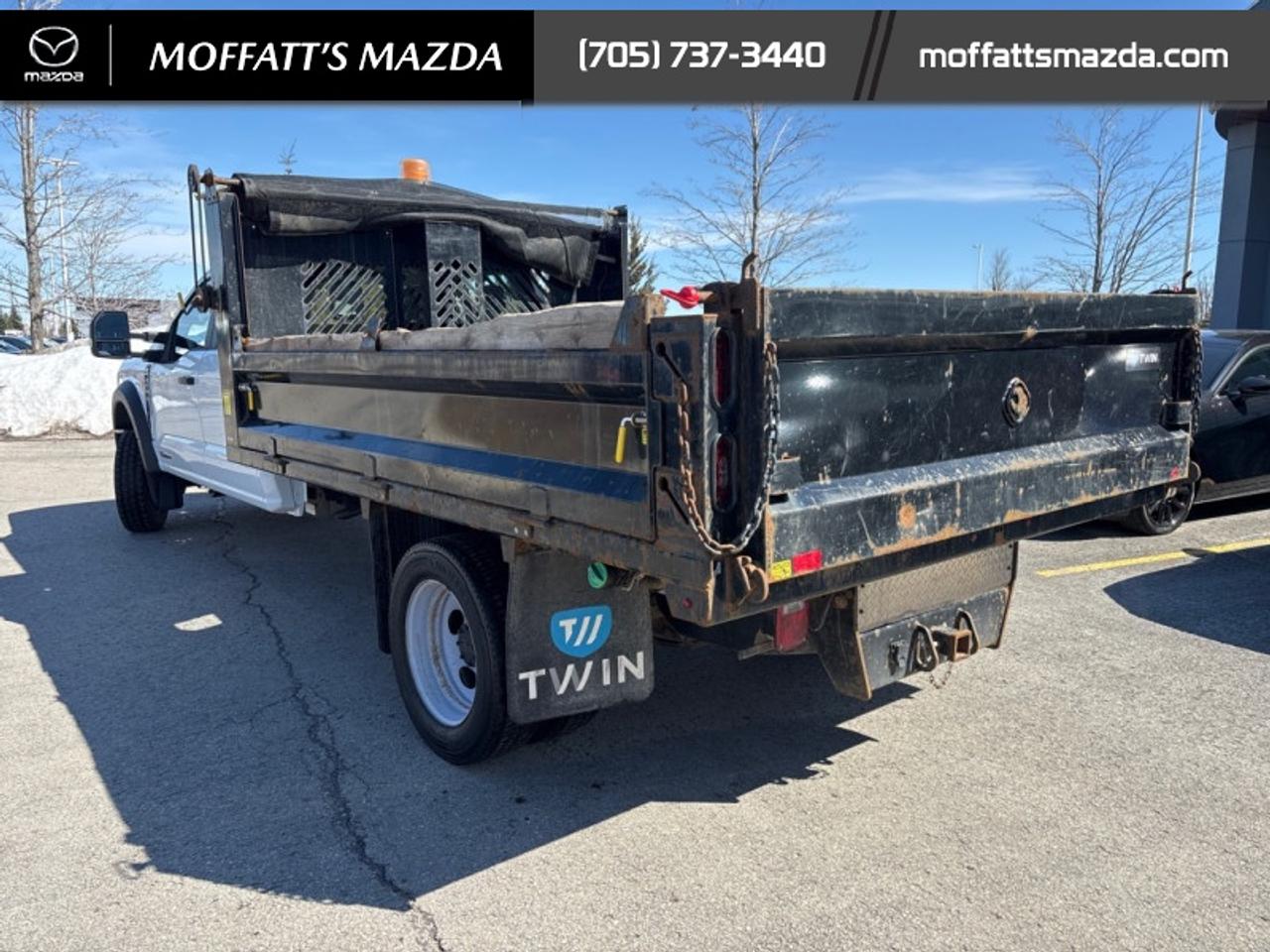 2023 Ford SUPER DUTY F-550 DRW XL Photo