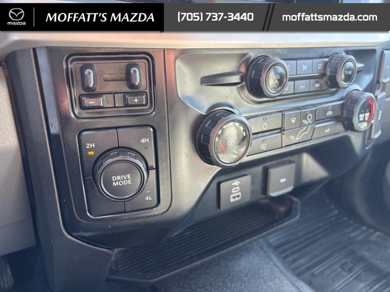 2023 Ford SUPER DUTY F-550 DRW XL Photo