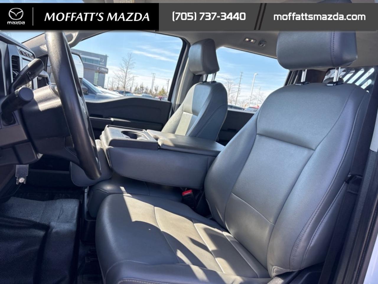 2023 Ford SUPER DUTY F-550 DRW XL Photo