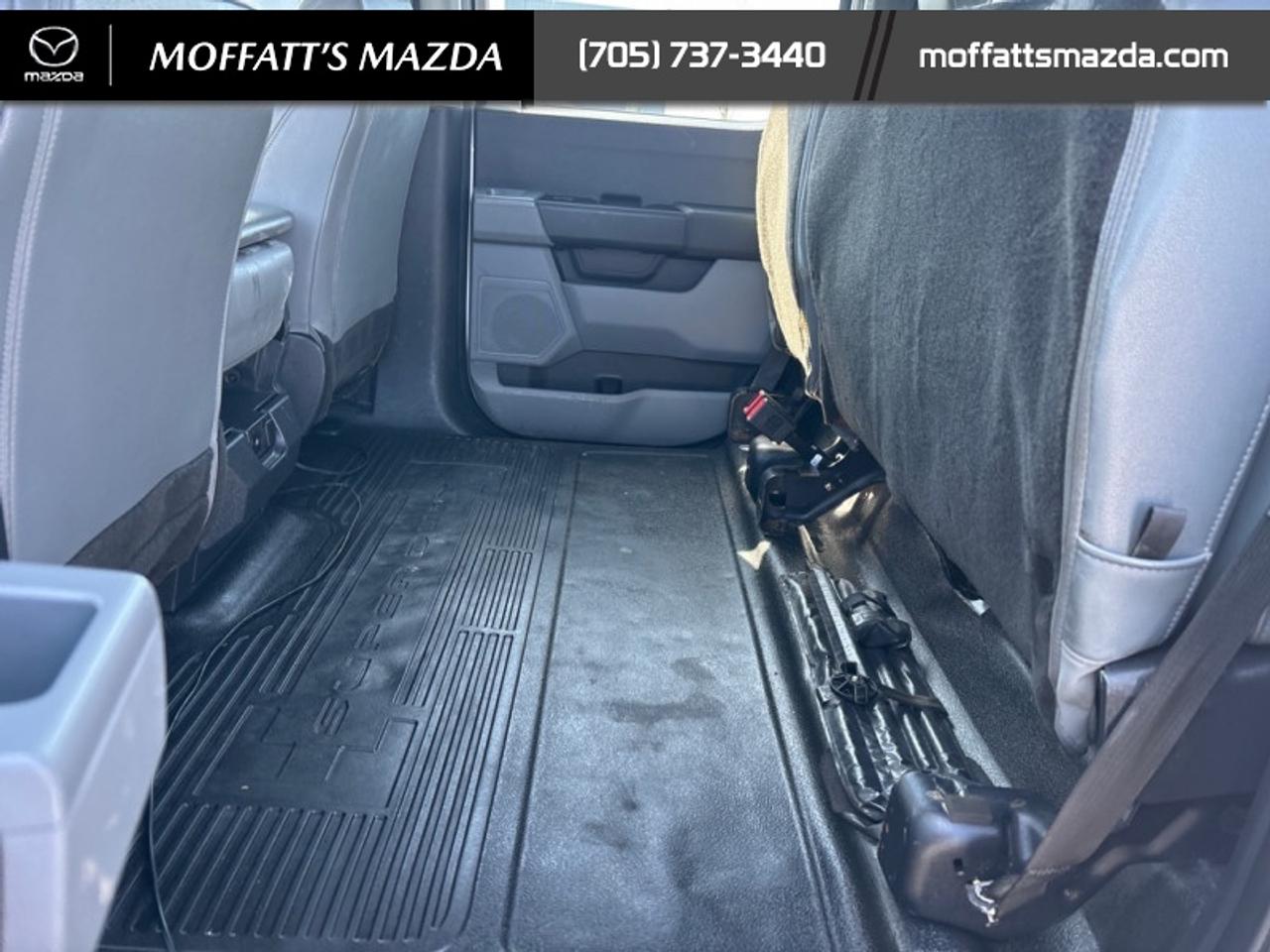 2023 Ford SUPER DUTY F-550 DRW XL Photo