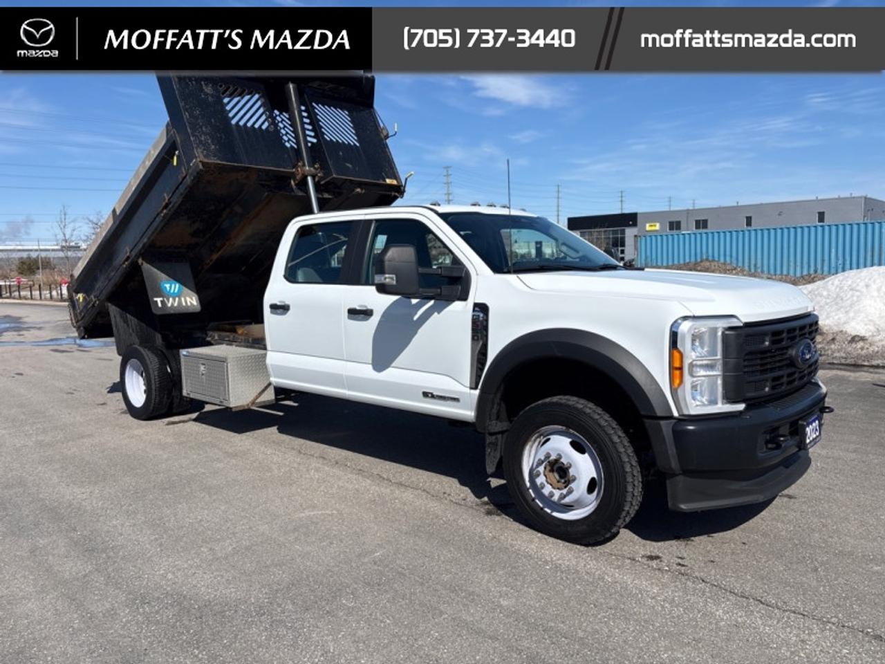 2023 Ford SUPER DUTY F-550 DRW XL Photo