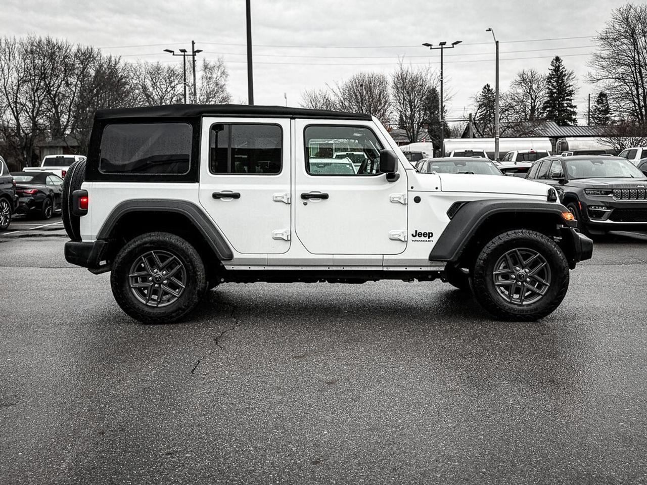 2024 Jeep Wrangler Sport   S   ADAPTIVE CRUISE   12 DISPLAY   CARPLAY Photo3