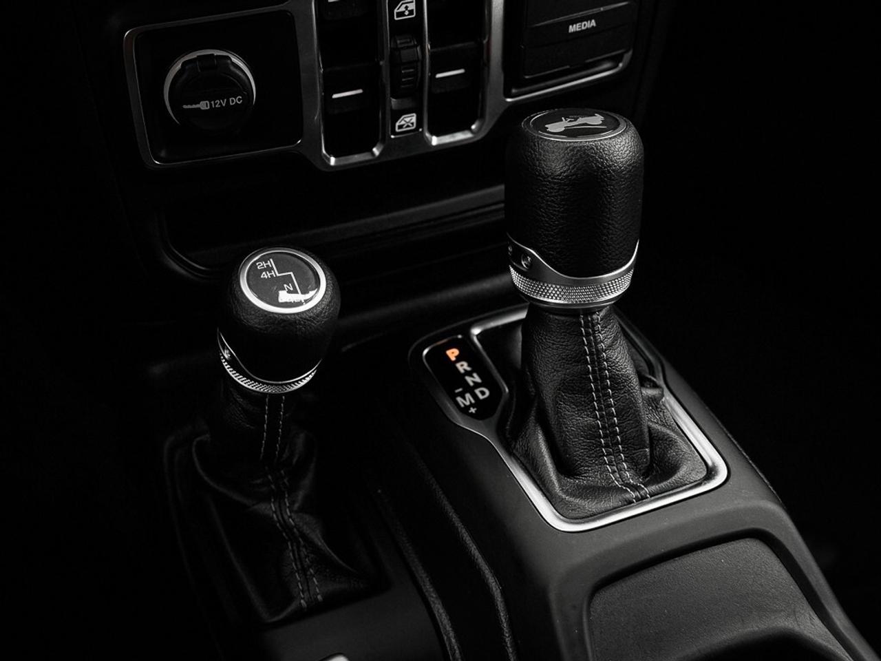 2024 Jeep Wrangler Sport   S   ADAPTIVE CRUISE   12 DISPLAY   CARPLAY Photo