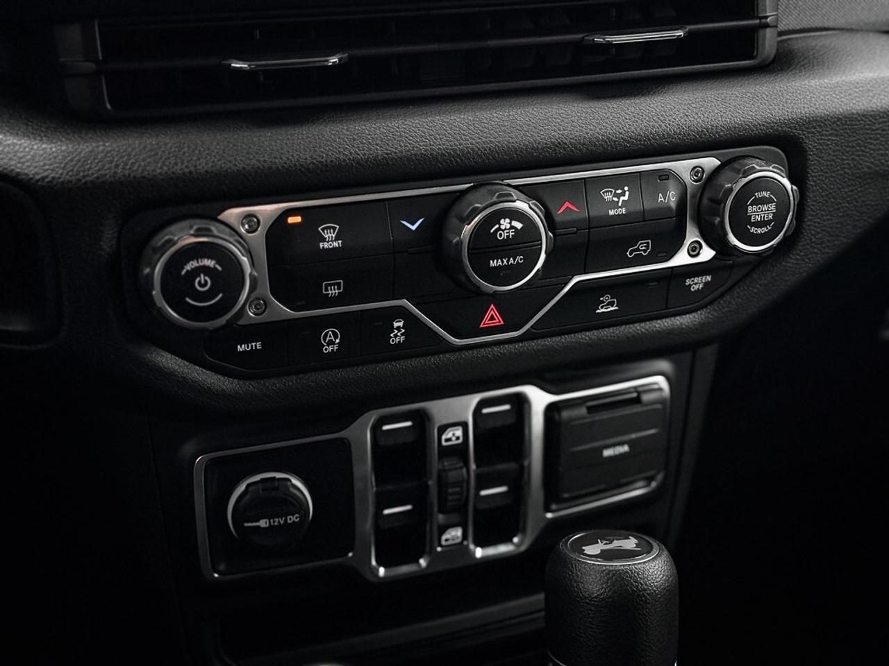 2024 Jeep Wrangler Sport   S   ADAPTIVE CRUISE   12 DISPLAY   CARPLAY Photo