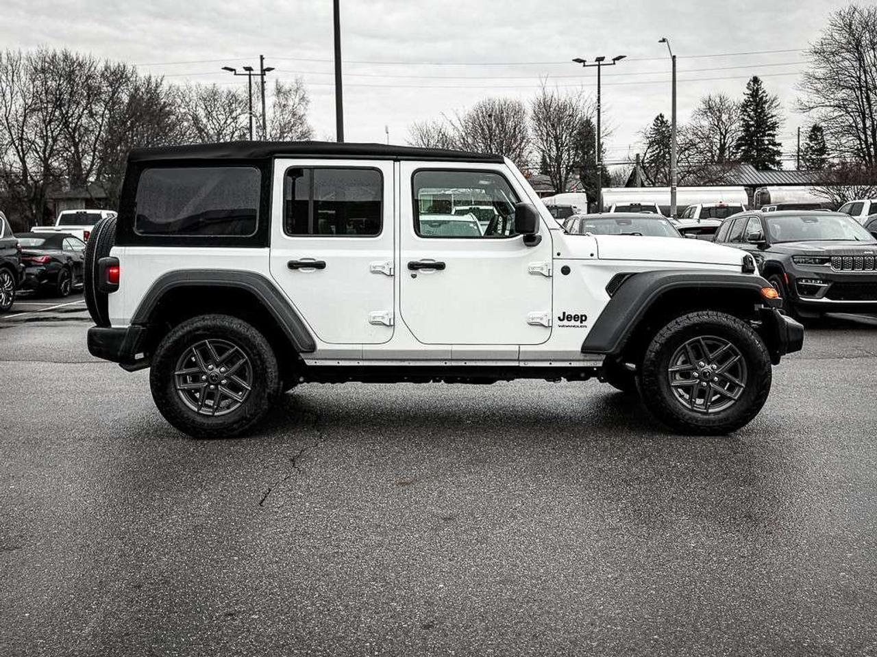 2024 Jeep Wrangler Sport   S   ADAPTIVE CRUISE   12 DISPLAY   CARPLAY   BACK UP CAM Photo