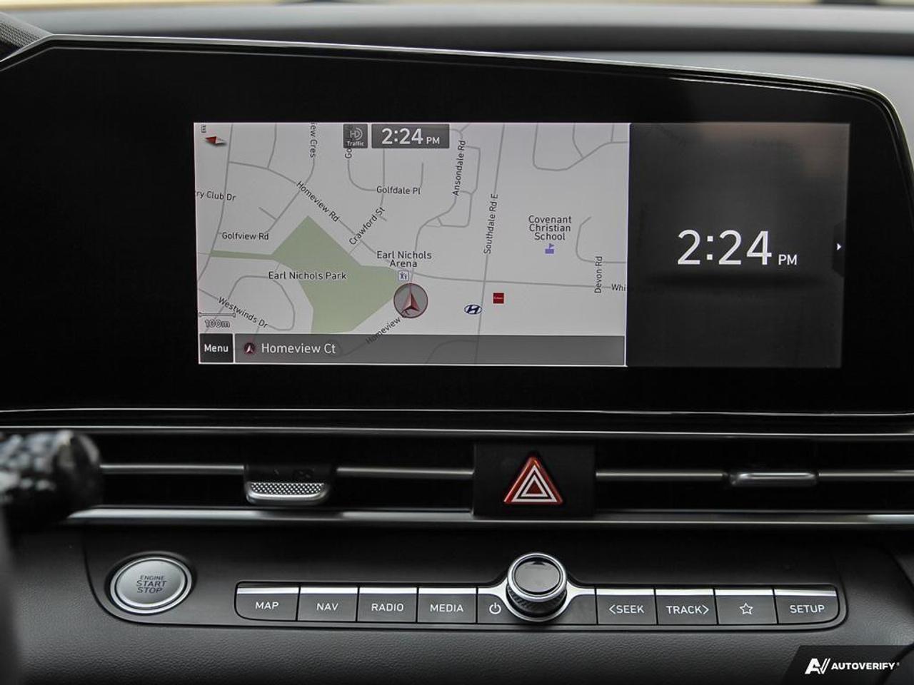 2022 Hyundai Elantra Ultimate w/Two-Tone Interior 4dr Sedan Photo