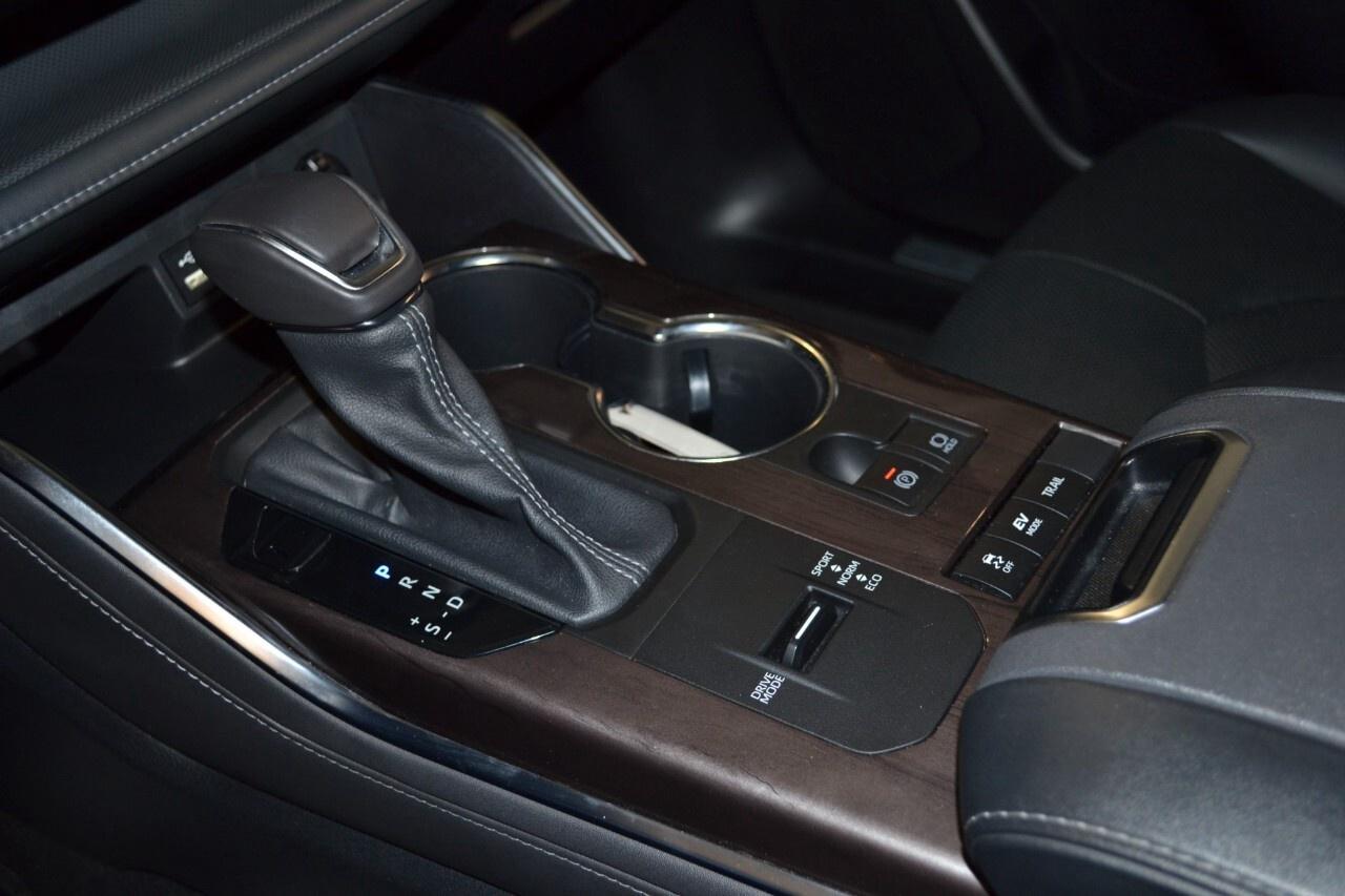 2022 Toyota Highlander HYBRID Limited AWD Photo
