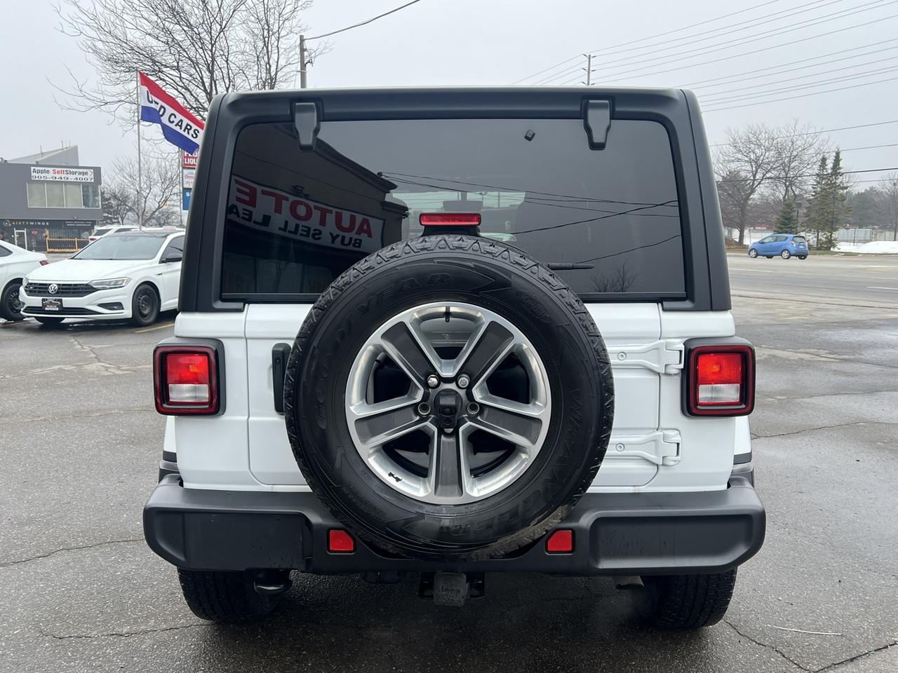 2023 Jeep Wrangler Unlimited Sahara 4X4   Htd Steering   Navi Photo