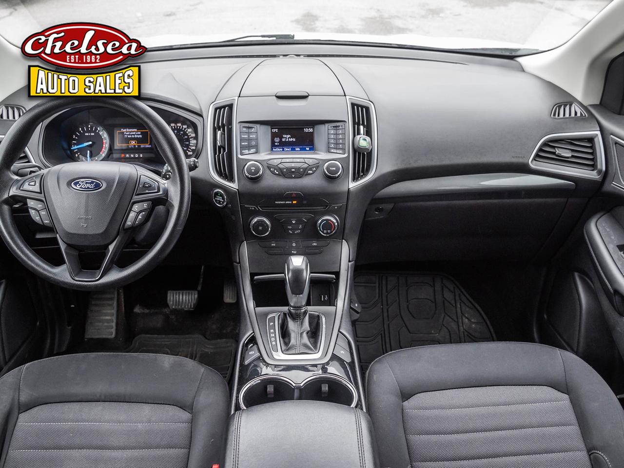 2017 Ford Edge SE FWD Photo
