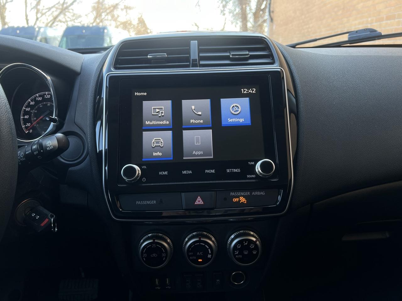 2022 Mitsubishi RVR ES 4WD   Rev Cam   Htd Seats Photo