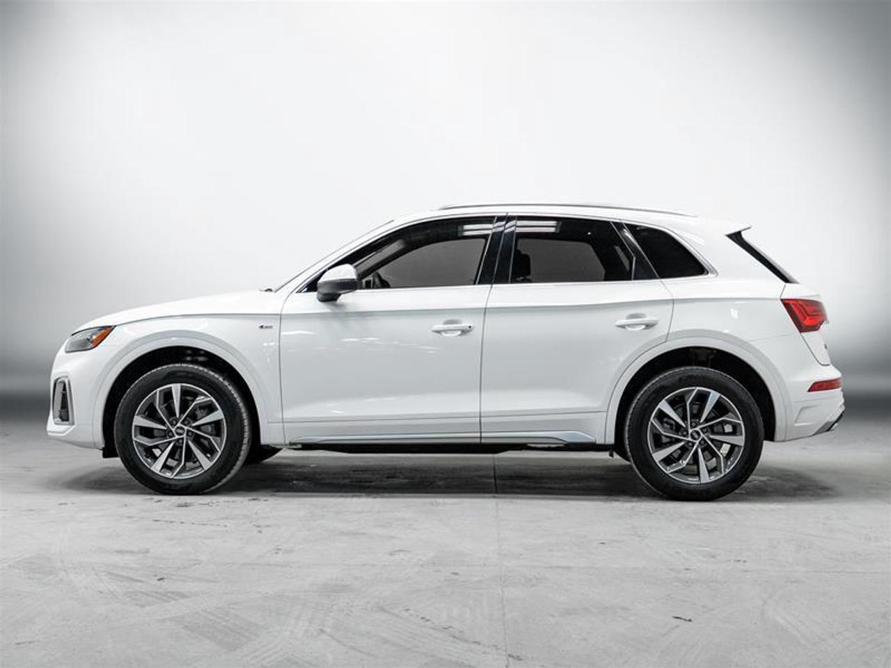 2022 Audi Q5 45 Progressiv 4dr All-Wheel Drive quattro Sport Utility Photo3
