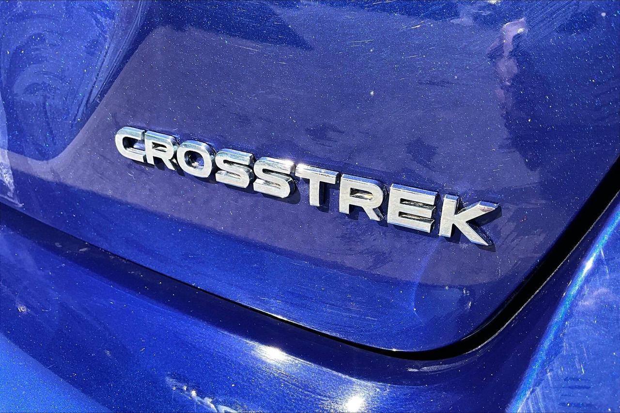 2024 Subaru Crosstrek LIMITED AWD   LOADED!   LEATHER   SUNROOF   NAVI Photo
